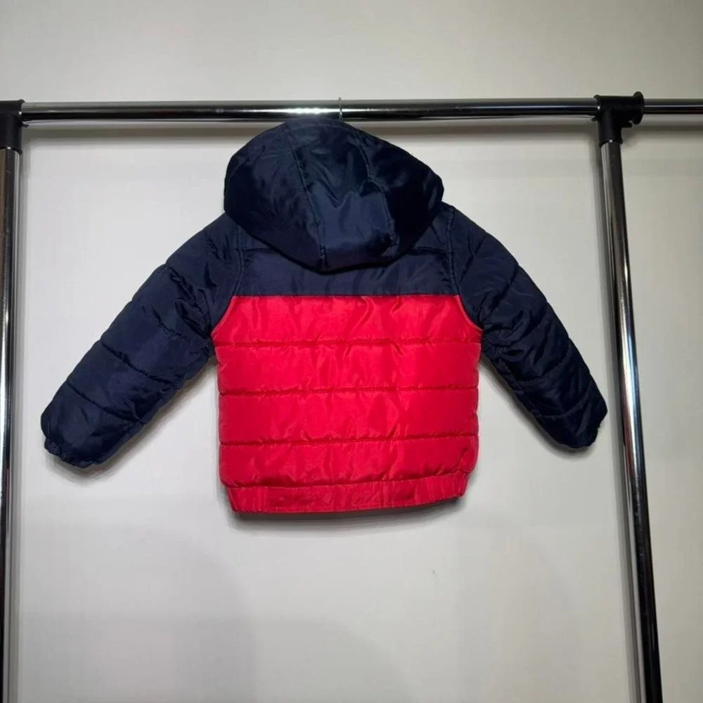 OshKosh B'gosh Red and Navy Blue Boys Puffer Jacker Size Small/4 Outdoors Winter